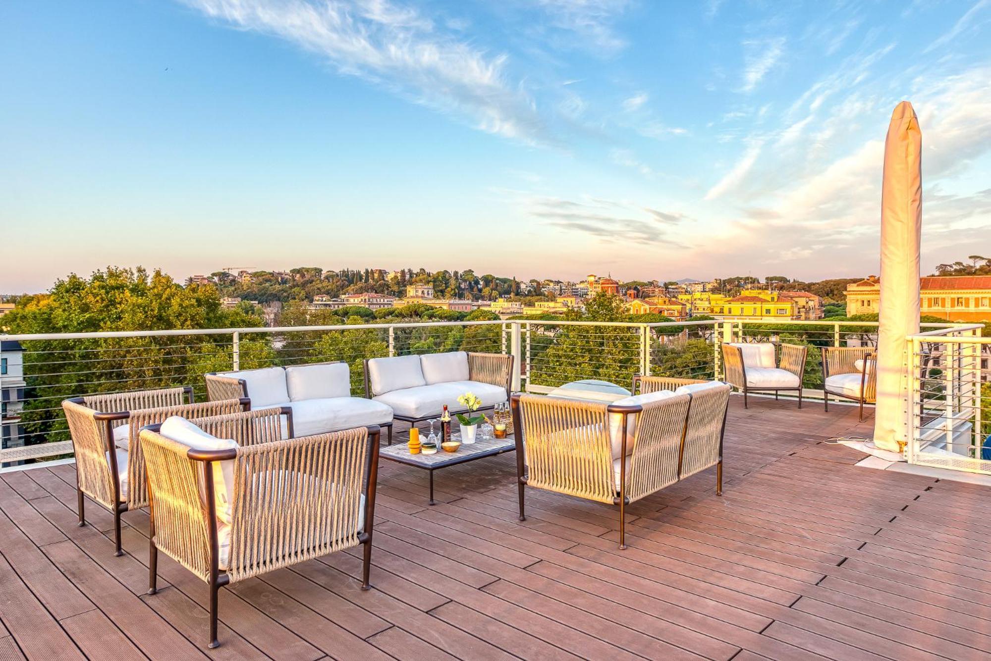 Skylife 360 Rooftop Penthouse * Roma